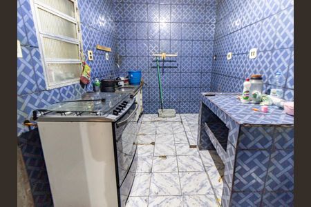 Casa à venda com 120m², 3 quartos e sem vaga Casa à venda com 120m², 3 quartos e sem vagaCozinha