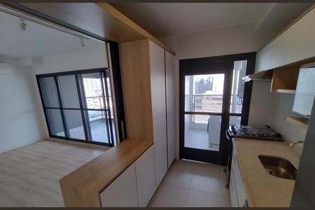 Apartamento à venda com 99m², 2 quartos e 2 vagas Apartamento à venda com 99m², 2 quartos e 2 vagasCozinha