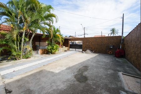 Casa para alugar com 360m², 3 quartos e 5 vagas Casa para alugar com 360m², 3 quartos e 5 vagasQuintal e garagem