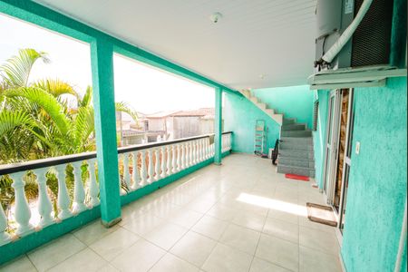 Casa para alugar com 360m², 3 quartos e 5 vagas Casa para alugar com 360m², 3 quartos e 5 vagasVaranda da Sala de TV