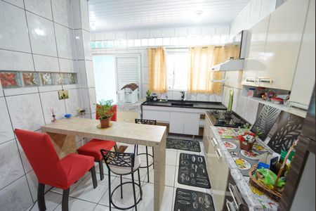 Casa para alugar com 360m², 3 quartos e 5 vagas Casa para alugar com 360m², 3 quartos e 5 vagasCozinha