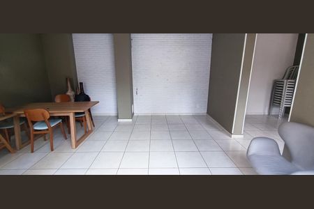 Apartamento à venda com 24m², 1 quarto e sem vaga Apartamento à venda com 24m², 1 quarto e sem vagaÁrea comum - Salão de festas