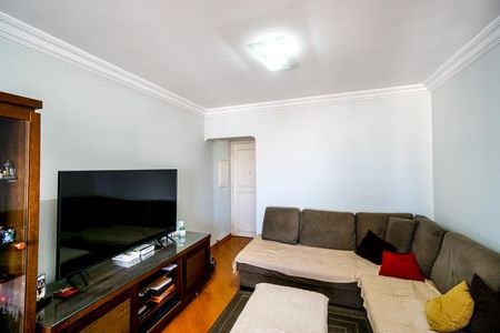 Apartamento à venda com 101m², 4 quartos e 2 vagas Apartamento à venda com 101m², 4 quartos e 2 vagasSala