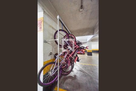 Apartamento à venda com 101m², 4 quartos e 2 vagas Apartamento à venda com 101m², 4 quartos e 2 vagasBicicletário