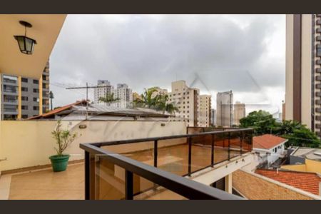 Casa à venda com 400m², 3 quartos e 6 vagas