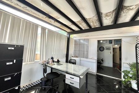 Casa à venda com 140m², 2 quartos e 1 vaga Casa à venda com 140m², 2 quartos e 1 vagaVaranda do Quarto 1