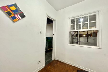 Casa à venda com 140m², 2 quartos e 1 vaga Casa à venda com 140m², 2 quartos e 1 vagaQuarto de Serviço