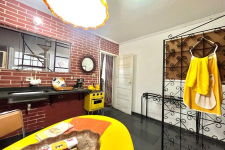 Casa à venda com 140m², 2 quartos e 1 vaga Casa à venda com 140m², 2 quartos e 1 vagaCozinha