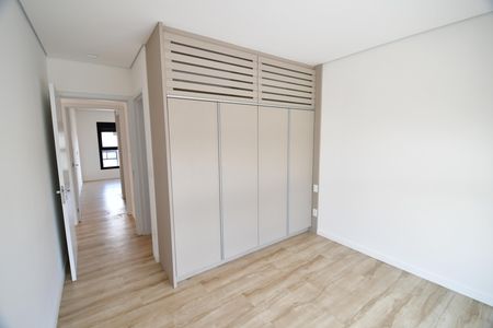 Casa de condomínio à venda com 230m², 3 quartos e 4 vagasSuíte 3