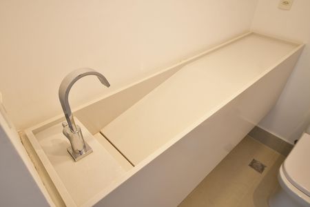 Casa de condomínio à venda com 230m², 3 quartos e 4 vagasLavabo