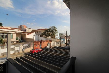 Casa à venda com 185m², 3 quartos e 2 vagasQuarto 3 - Varanda