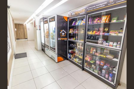 Apartamento para alugar com 50m², 1 quarto e sem vaga Apartamento para alugar com 50m², 1 quarto e sem vagaÁrea comum - Mercadinho