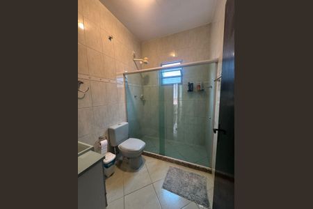 Casa para alugar com 200m², 3 quartos e 2 vagas Casa para alugar com 200m², 3 quartos e 2 vagasBanheiro