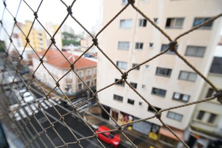 Quarto 1 - Vista de apartamento para alugar com 3 quartos, 87m² em Centro, Campinas