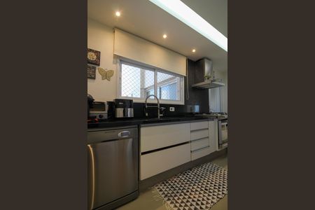 Apartamento à venda com 123m², 3 quartos e 2 vagasCozinha