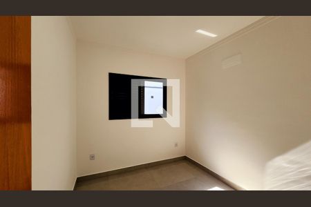 Casa à venda com 94m², 3 quartos e 2 vagas