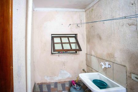 Casa para alugar com 6790m², 2 quartos e 1 vagaÁrea de Serviço