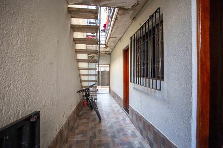 Casa para alugar com 6790m², 2 quartos e 1 vagaÁrea Externa