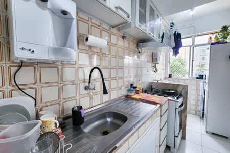 Apartamento à venda com 56m², 2 quartos e 1 vagaCozinha