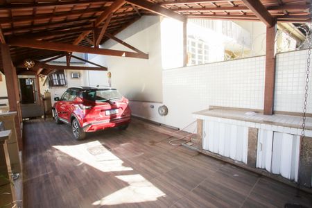 Casa de condomínio à venda com 360m², 6 quartos e 2 vagasGaragem