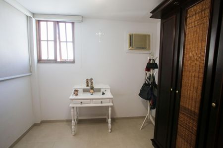 Casa de condomínio à venda com 360m², 6 quartos e 2 vagasQuarto 2