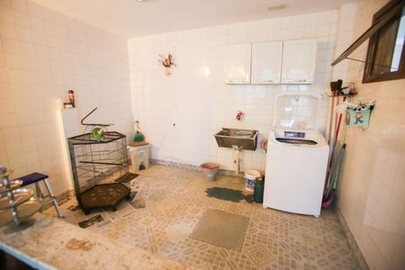 Casa de condomínio à venda com 360m², 6 quartos e 2 vagasÁrea de Serviço