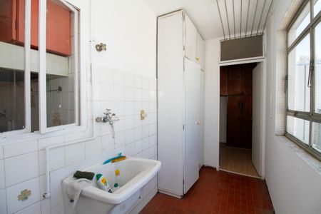 Apartamento à venda com 116m², 3 quartos e sem vagaÁrea de Serviço