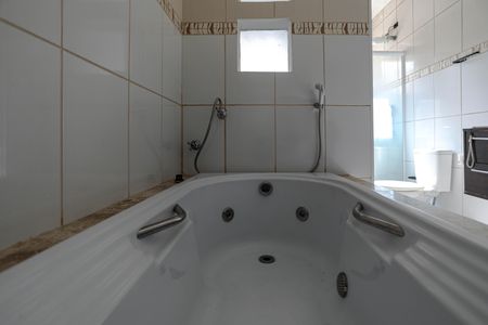 Casa para alugar com 75m², 3 quartos e 3 vagasBanheiro Suíte