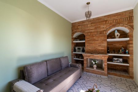 Casa de condomínio à venda com 208m², 4 quartos e 2 vagasSala