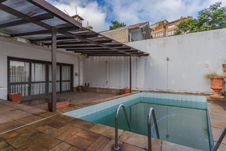 Casa à venda com 650m², 3 quartos e 3 vagasQuintal