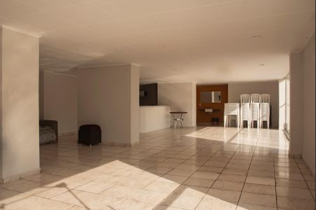 Apartamento para alugar com 85m², 2 quartos e 1 vagaÁrea comum - Salão de festas