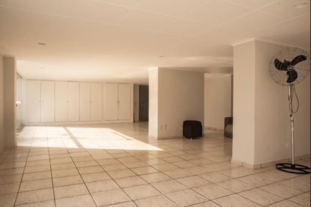 Apartamento para alugar com 85m², 2 quartos e 1 vagaÁrea comum - Salão de festas