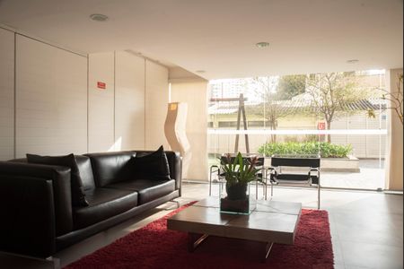 Apartamento para alugar com 85m², 2 quartos e 1 vagaHall social
