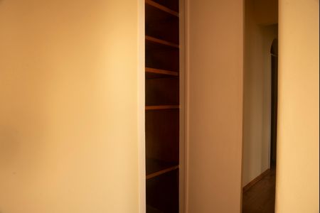 Apartamento para alugar com 85m², 2 quartos e 1 vagaCorredor
