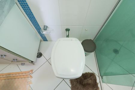 Casa à venda com 250m², 3 quartos e 3 vagas Casa à venda com 250m², 3 quartos e 3 vagasBanheiro da Suíte 2