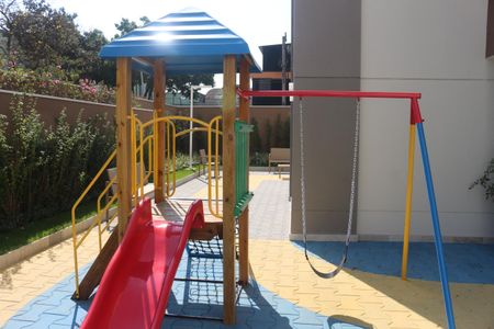 Apartamento à venda com 89m², 2 quartos e 2 vagasÁrea comum - Playground