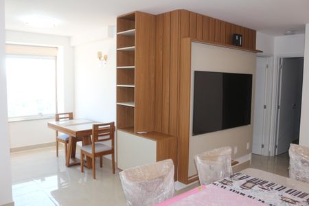 Apartamento à venda com 89m², 2 quartos e 2 vagasSala