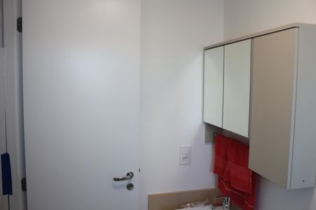 Apartamento à venda com 89m², 2 quartos e 2 vagasBanheiro da Suíte 1