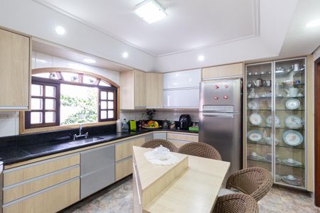 Casa à venda com 250m², 3 quartos e sem vagaCozinha