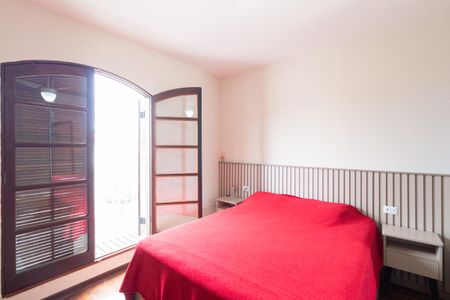 Casa à venda com 250m², 3 quartos e sem vagaSuíte