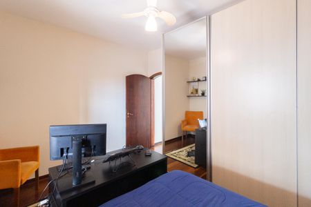 Casa à venda com 250m², 3 quartos e sem vagaQuarto 2