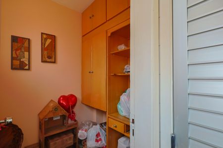 Apartamento à venda com 58m², 2 quartos e 1 vaga Apartamento à venda com 58m², 2 quartos e 1 vagaCozinha e Área de Serviço