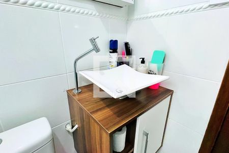 Apartamento para alugar com 57m², 2 quartos e 1 vagaBanheiro