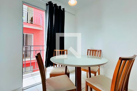 Apartamento para alugar com 57m², 2 quartos e 1 vagaSala