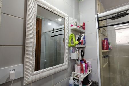 Apartamento à venda com 72m², 2 quartos e 2 vagasBanheiro da Suíte 