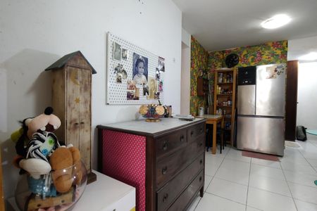Apartamento à venda com 72m², 2 quartos e 2 vagasSala