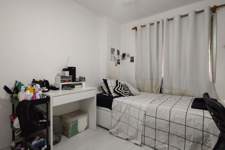 Apartamento à venda com 72m², 2 quartos e 2 vagasQuarto 