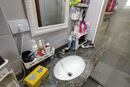 Apartamento à venda com 72m², 2 quartos e 2 vagasBanheiro da Suíte 