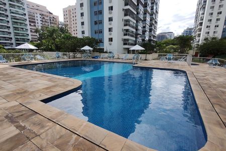Apartamento à venda com 72m², 2 quartos e 2 vagasÁrea comum - Piscina