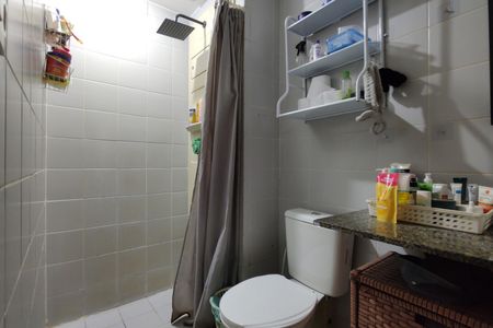 Apartamento à venda com 72m², 2 quartos e 2 vagasBanheiro Social